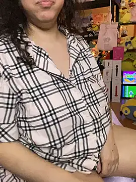 w3tkittty online show from 07-10-26, 05:12