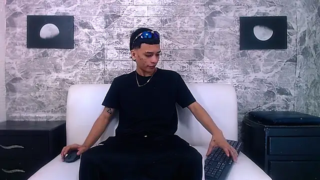 Matt Ruso online show from 10-09-25, 05:55