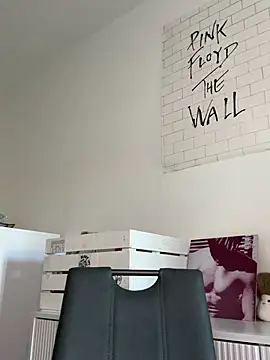 Snapshot of kittlunixx chatting on 03-04-26, 02:34 kittlunixx online show from 03-04-26, 02:34