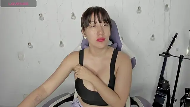 Lissa Kim1 online show from 01-12-26, 01:05