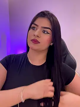 Snapshot of Kariina__69 chatting on 10-04-25, 03:26 Kariina 69 online show from 10-04-25, 03:26