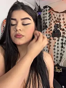 Snapshot of Kariina__69 chatting on 11-02-25, 02:58 Kariina 69 online show from 11-02-25, 02:58