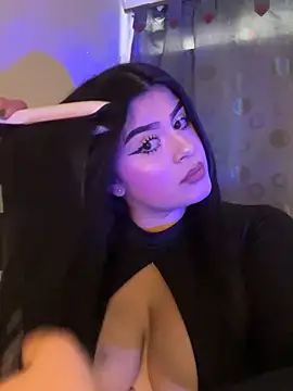 Kariina  69 online show from 06-06-26, 01:05