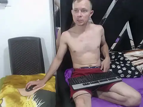 Snapshot of hot_mann11 chatting on 10-07-25, 10:29 hot mann11 online show from 10-07-25, 10:29