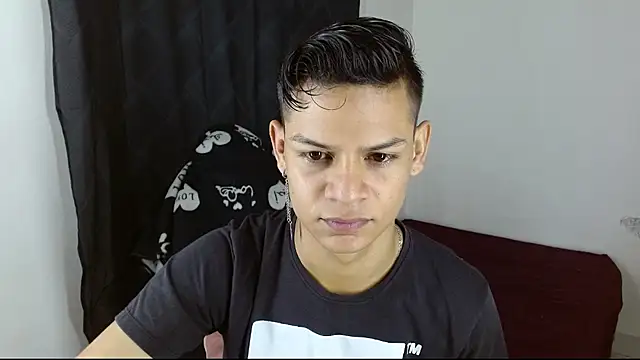 axce1 boy24 online show from 03-21-25, 02:07