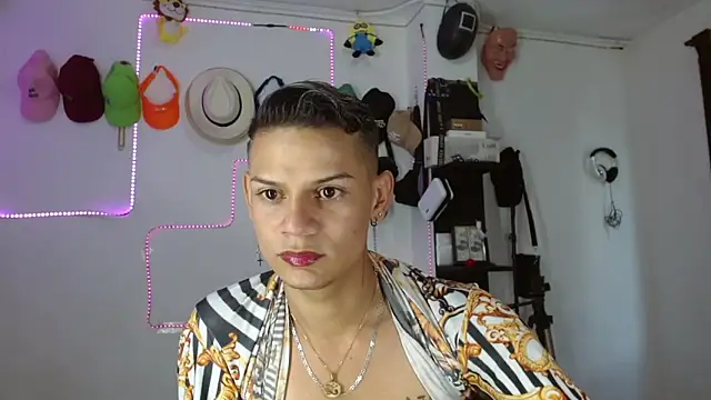 axce1 boy24 online show from 09-10-25, 06:41