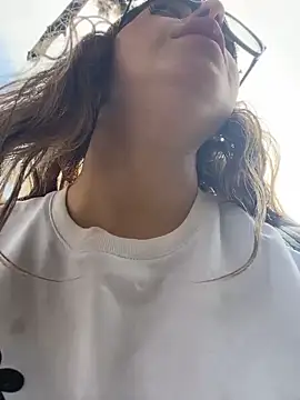 Baby  Otaku online show from 04-26-26, 06:16