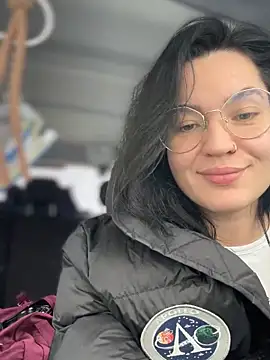 Snapshot of MeekyRich chatting on 11-13-25, 03:05 MeekyRich online show from 11-13-25, 03:05