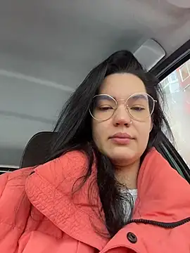 Snapshot of MeekyRich chatting on 11-25-25, 03:50 MeekyRich online show from 11-25-25, 03:50