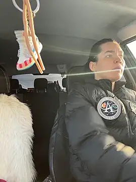 Snapshot of MeekyRich chatting on 11-28-25, 04:04 MeekyRich online show from 11-28-25, 04:04