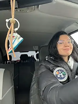 Snapshot of MeekyRich chatting on 12-03-25, 04:42 MeekyRich online show from 12-03-25, 04:42