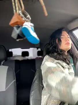 MeekyRich online show from 04-23-26, 03:41