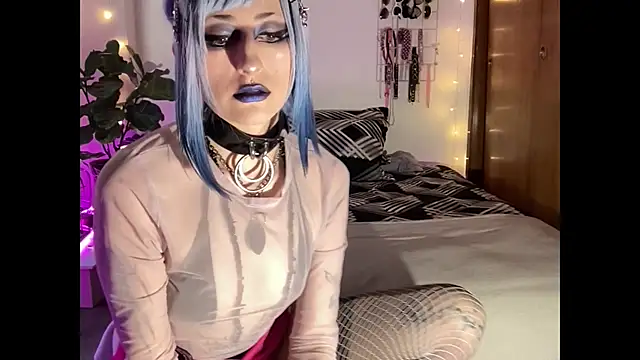 ELENA UMBRA online show from 05-09-26, 10:04