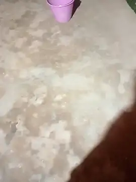 Snapshot of luuiss12 chatting on 10-07-25, 08:00 luuiss12 online show from 10-07-25, 08:00