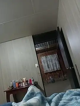 Snapshot of luuiss12 chatting on 11-22-25, 06:23 luuiss12 online show from 11-22-25, 06:23