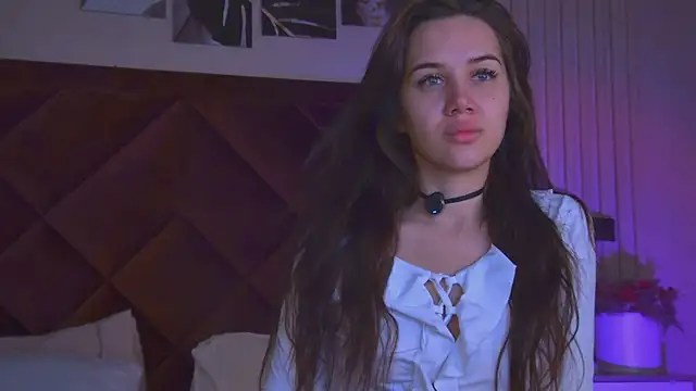 StacyHarland online show from 09-28-25, 04:07