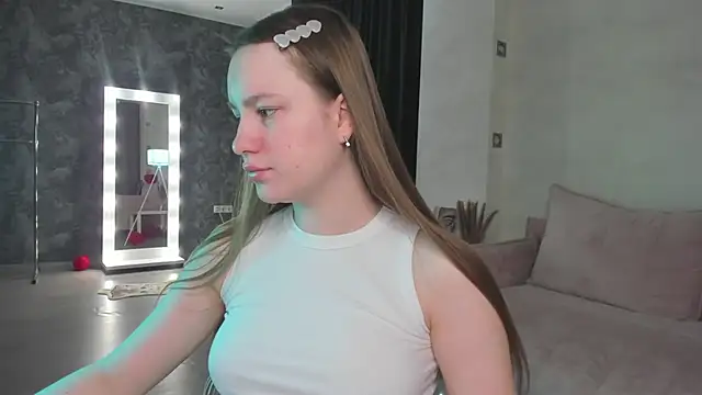 Candy Cansew online show from 02-08-26, 01:09