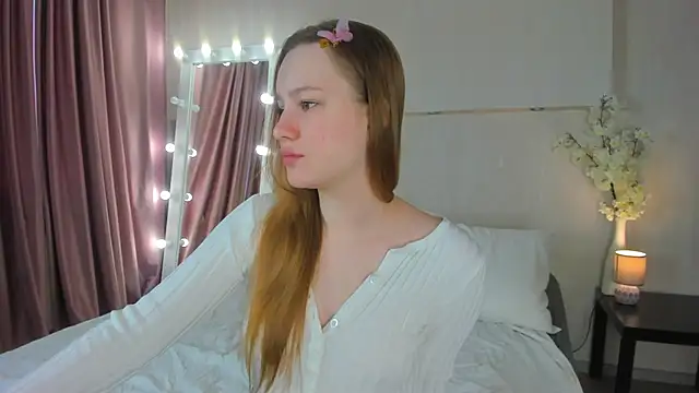 Snapshot of Candy_Cansew chatting on 05-11-26, 01:11 Candy Cansew online show from 05-11-26, 01:11