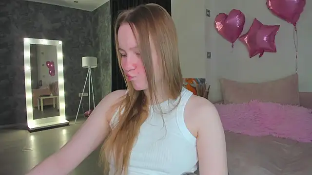 Snapshot of Candy_Cansew chatting on 05-28-26, 01:14 Candy Cansew online show from 05-28-26, 01:14
