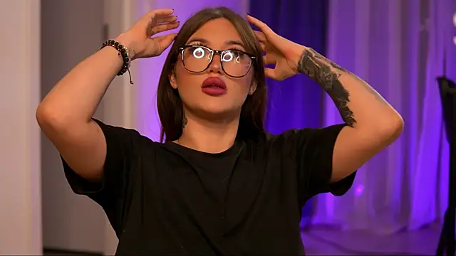 AryaDeluna online show from 11-06-25, 07:26