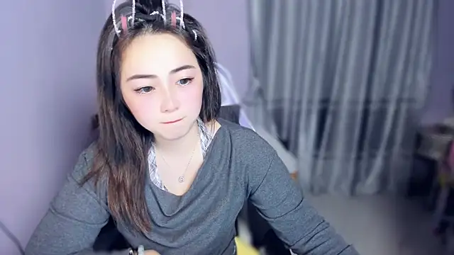 yuki3366 online show from 11-17-25, 01:17