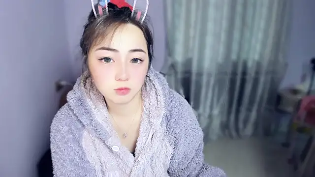 yuki3366 online show from 11-20-25, 04:56