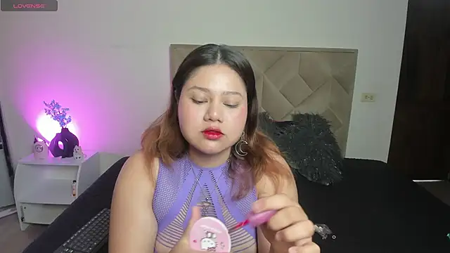 Snapshot of Paprika_ chatting on 03-21-25, 07:46 Paprika online show from 03-21-25, 07:46