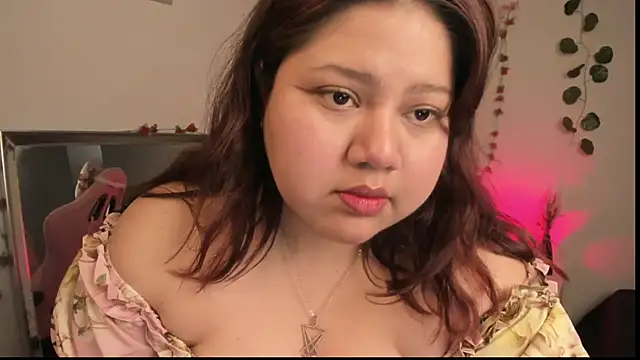 Snapshot of Paprika_ chatting on 09-17-25, 05:25 Paprika online show from 09-17-25, 05:25