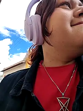 Snapshot of Paprika_ chatting on 09-28-25, 06:13 Paprika online show from 09-28-25, 06:13