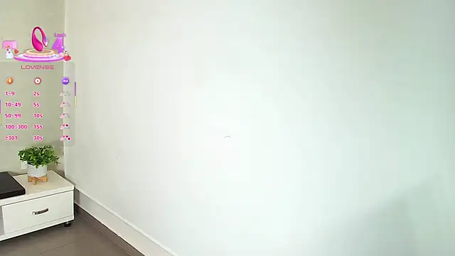  Victoria Collins online show from 11-24-25, 12:27