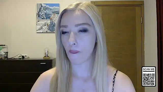 Wild Silk Desire online show from 09-15-25, 12:49