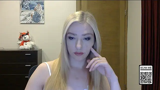 Wild Silk Desire online show from 12-16-25, 02:11