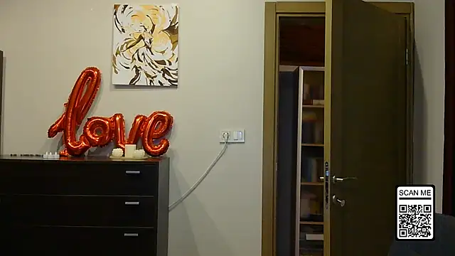 Wild Silk Desire online show from 03-14-26, 04:45