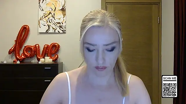 Wild Silk Desire online show from 03-16-26, 04:22