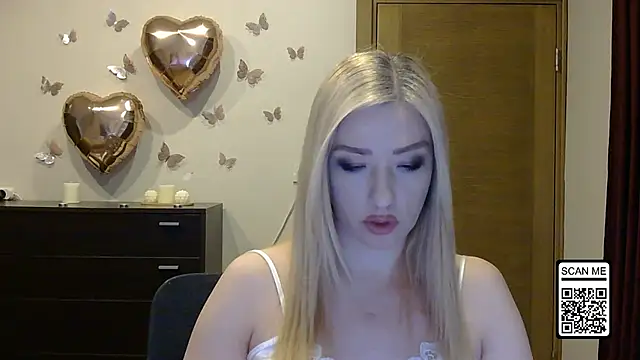 Wild Silk Desire online show from 04-28-26, 06:02