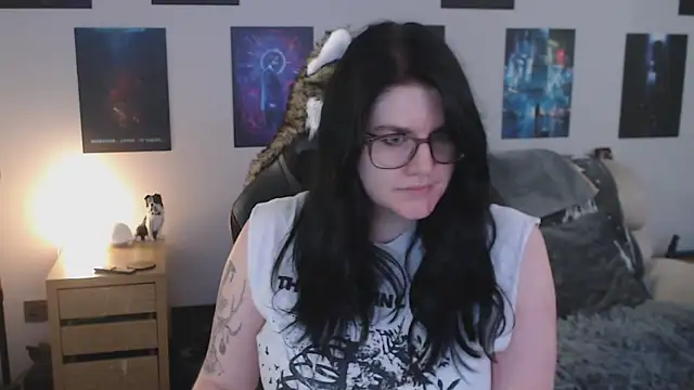 Snapshot of GothSuccubusBabe chatting on 10-06-25, 07:11 GothSuccubusBabe online show from 10-06-25, 07:11