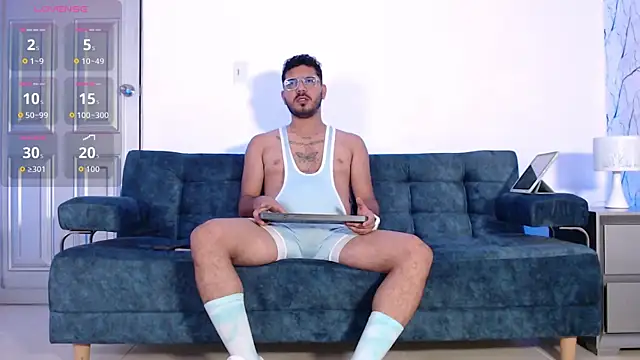 Snapshot of samuelcoopeer chatting on 10-02-25, 05:53 samuelcoopeer online show from 10-02-25, 05:53