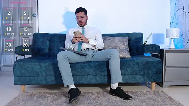 Snapshot of samuelcoopeer chatting on 10-06-25, 12:46 samuelcoopeer online show from 10-06-25, 12:46