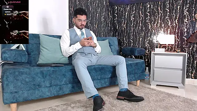 Snapshot of samuelcoopeer chatting on 11-23-25, 03:34 samuelcoopeer online show from 11-23-25, 03:34