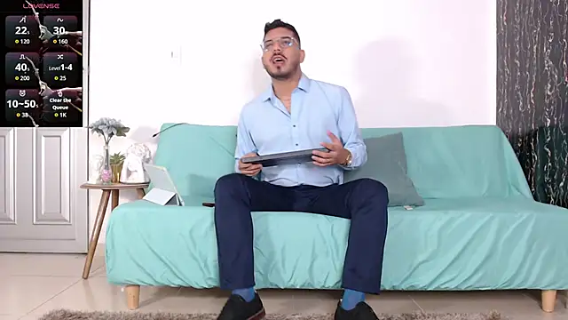 Snapshot of samuelcoopeer chatting on 11-30-25, 01:48 samuelcoopeer online show from 11-30-25, 01:48