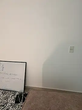 alissradiante1 online show from 02-08-26, 02:59