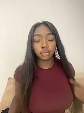 alissradiante1 online show from 04-25-26, 01:41