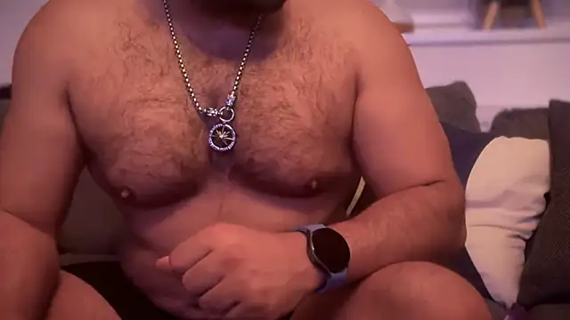 CloudyMuscleBeefy online show from 10-18-25, 11:27