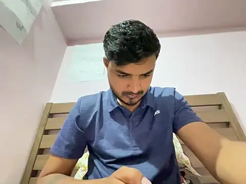 midnight 24 online show from 12-04-25, 04:38