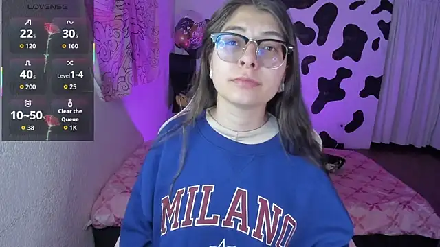 abbie jensen  online show from 10-01-25, 03:23