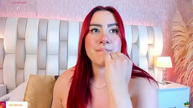 valt  online show from 10-17-25, 08:33