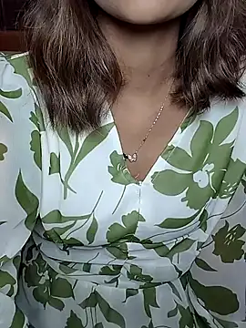 Isha Sax online show from 02-11-26, 04:23