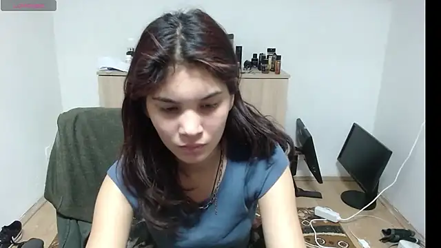 MalloryMyers online show from 11-17-25, 08:14