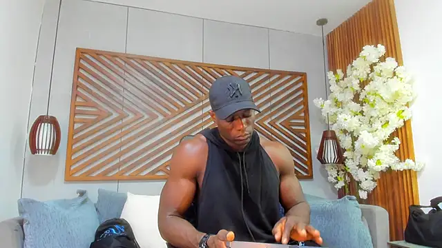 MarcusBlack  online show from 10-27-25, 11:36