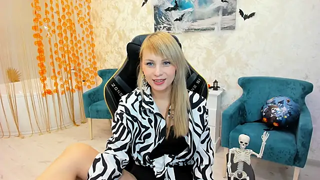 LindaSandy 1 online show from 10-26-25, 09:15